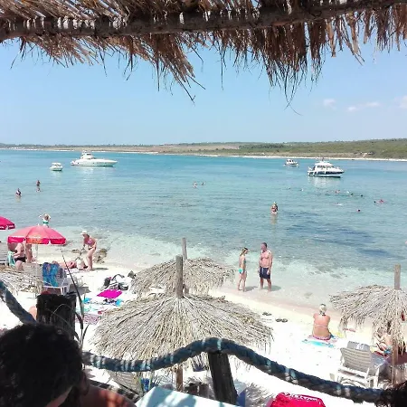 Upscale In Banjole With Pool דירה מדולין